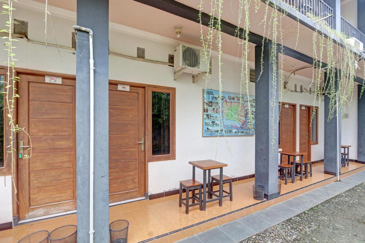 Hotel Wisma Ck Kebumen Kültér fotó